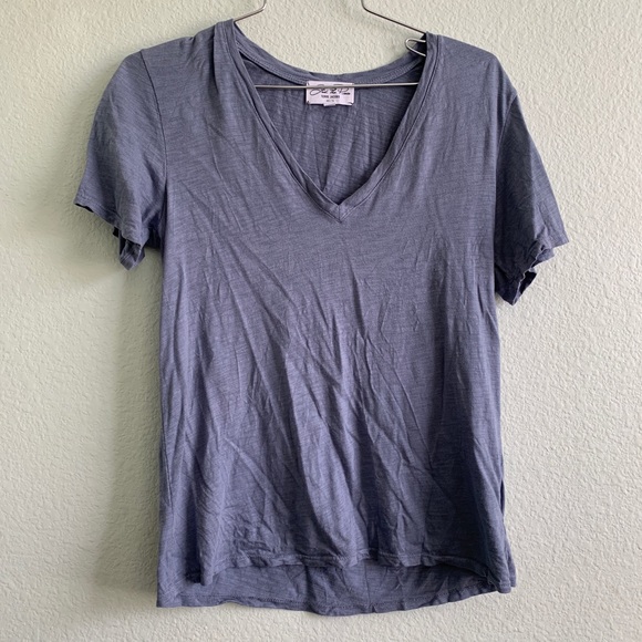FEEL THE PIECE short sleeve top shirt tee v-neck S - Picture 3 of 9